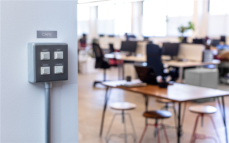 brother-p-touch-cube-pro-beschriftungsgeraet-weiss